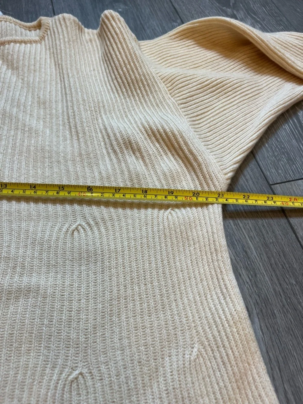 Vintage Made in Italy 100% Wool Knot Sweater Cream Large - XL